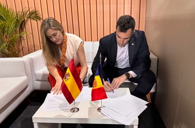 Andorra i Espanya signen el conveni per a la realització de la nova interconnexió elèctrica internacional