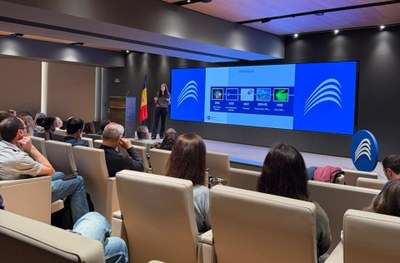 Les conferències de l’Any de la Física Quàntica arriben a més de 600 persones